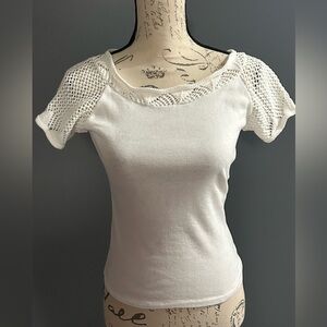 Hip Heart White Crochet Trim Short Sleeve Top